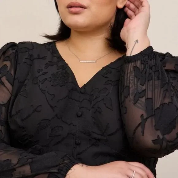 Torrid - Peplum Chiffon Clip Floral Blouson Sleeve Top - Picture 3 of 8